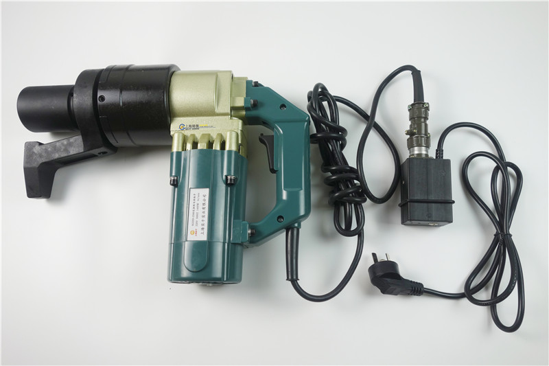 電動力矩扳手圖片