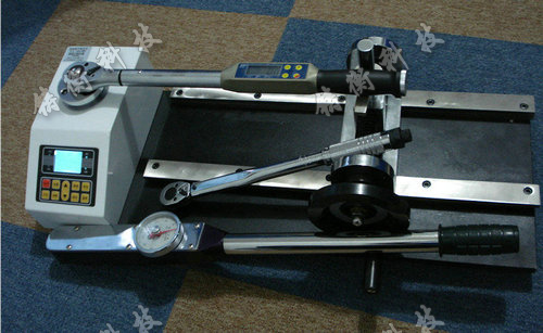 扭力扳手測試儀圖片